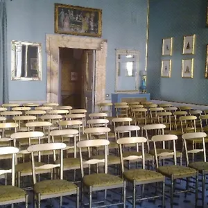 Palazzo Ferrajoli Italia